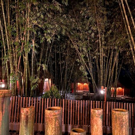 Para Para Cafe & Cottage بيراستاغي المظهر الخارجي الصورة