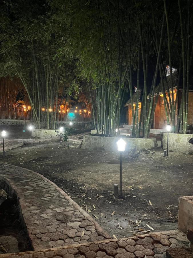 Para Para Cafe & Cottage بيراستاغي المظهر الخارجي الصورة